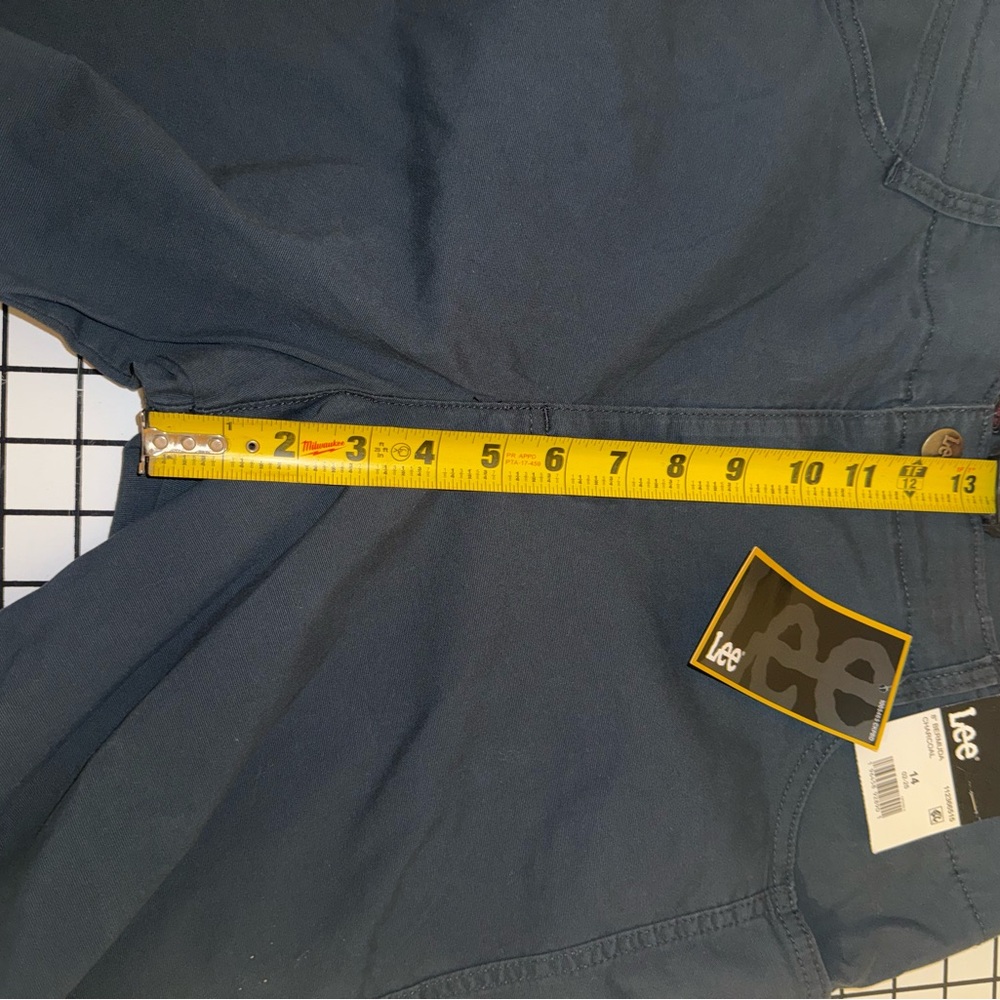 Lee Charcol Shorts - Picture 2 of 6